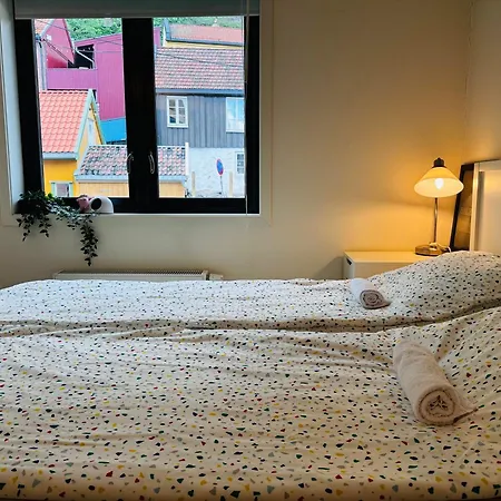 Window To The Iconic Old Street With Lift And Free Parking Appartement *