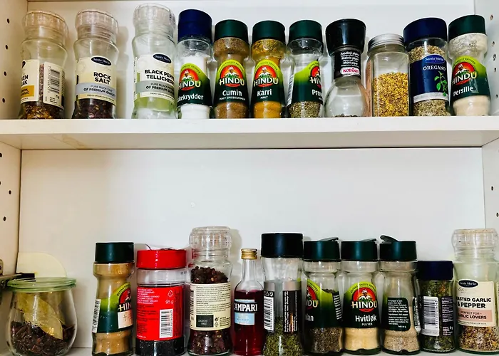 3rooms New With Lift In Family And Group Friendly Free Parking *