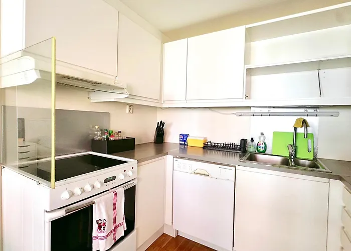 3rooms New With Lift In Family And Group Friendly Free Parking オスロ