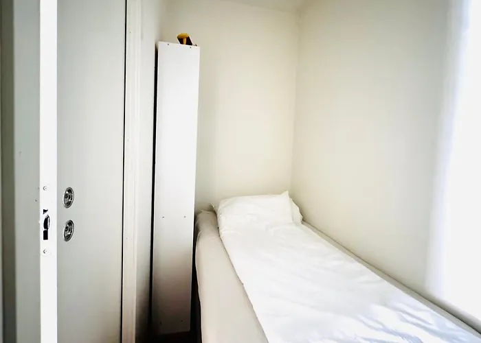 Apartment 3rooms New With Lift In Family And Group Friendly Free Parking