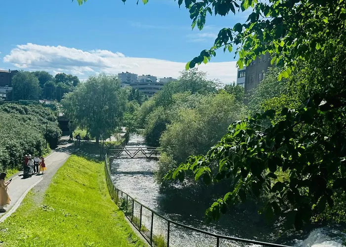 Apartment 3rooms New With Lift In Family And Group Friendly Free Parking *